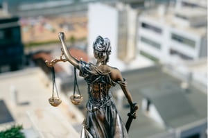 Seuls les tribunaux peuvent réparer l’injustice Arco