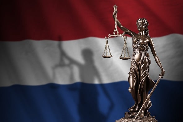 NL flag & lady justice