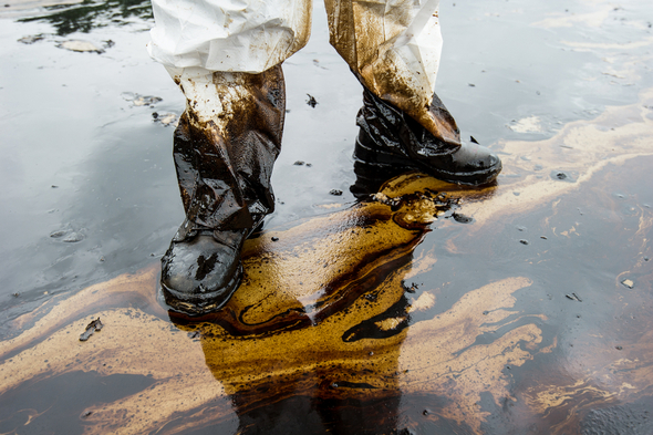 Oil spill2 resized