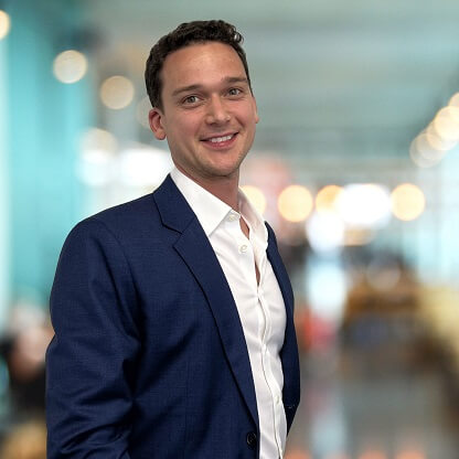 Professional headshot of Oliver Radway, Senior Enforcement Associate at Deminor Litigation Funding. Professional headshot of Oliver Radway, Senior Enforcement Associate at Deminor Litigation Funding.